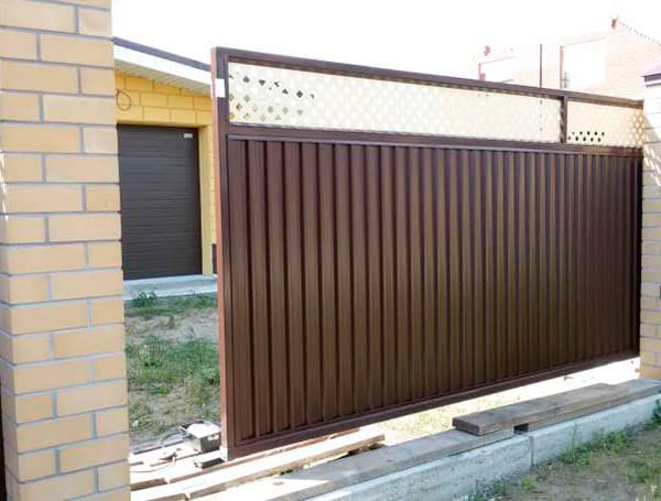 Эстетика и Надежность: Ворота Grand Line для Вашего Дома в Сочи от 36882 руб