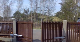 Купить распашные ворота из штакетника Сочи, цена от 2731 руб.